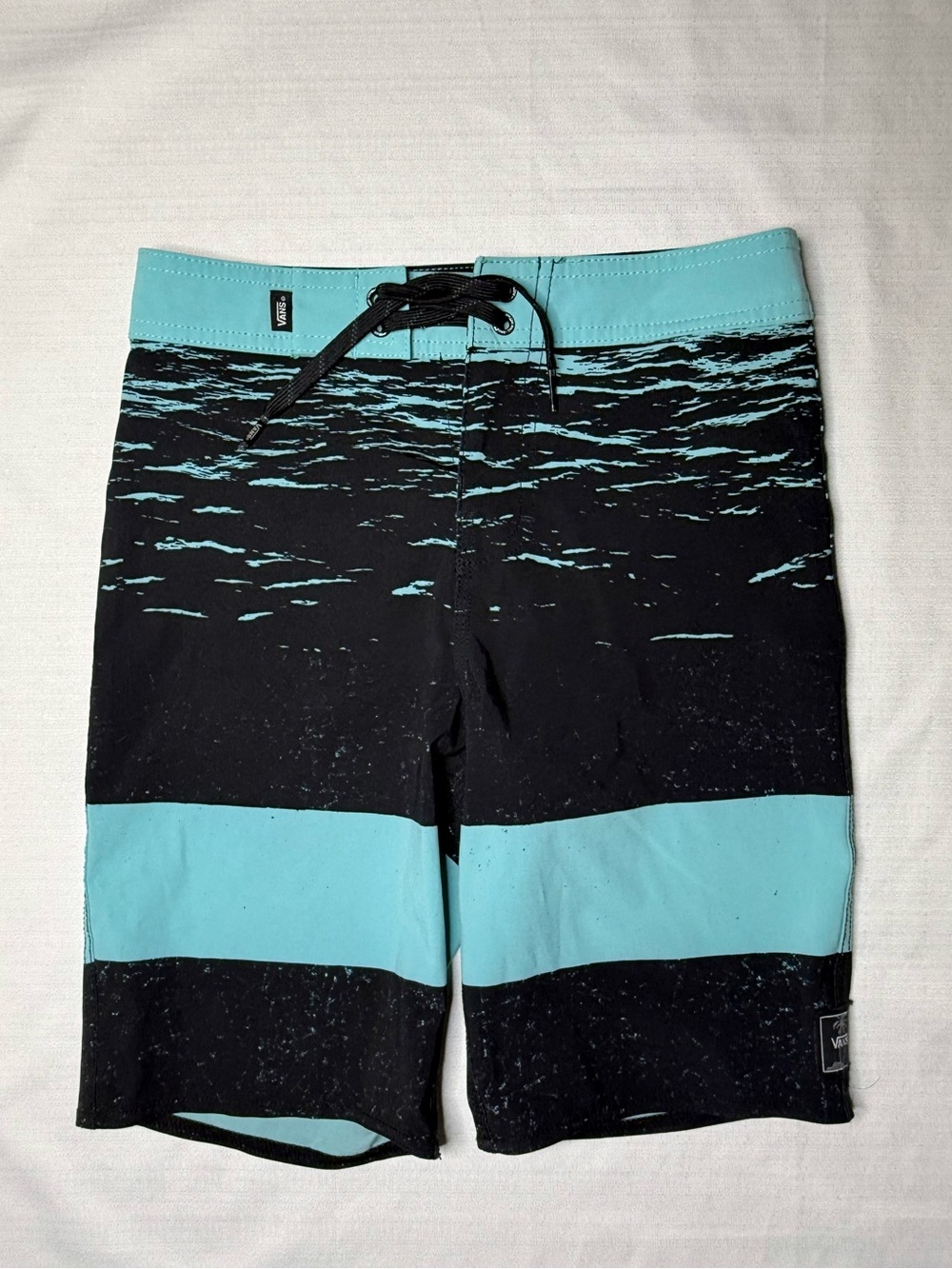Vans Boys Era Boardshort 19” Striped Blue & Black Size 8 Swim NWOT